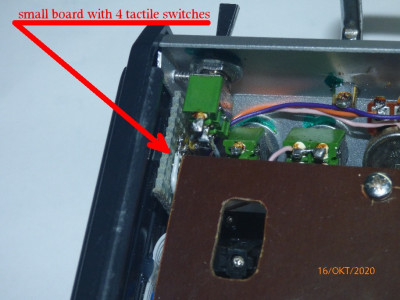 The small board with 4 tactile switches